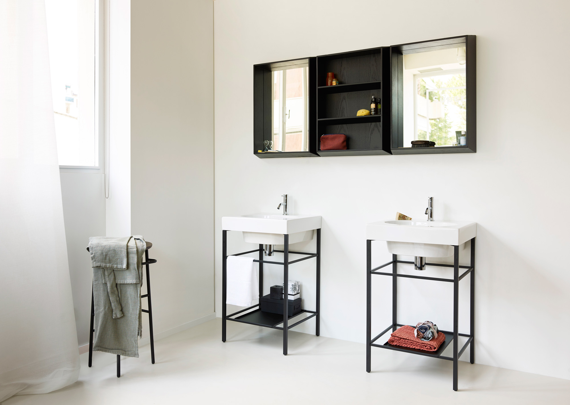 Ex.t, Libreria Brac, Product Design, Progetto, Deferrari Modesti, Specchio Bagno, Sistema