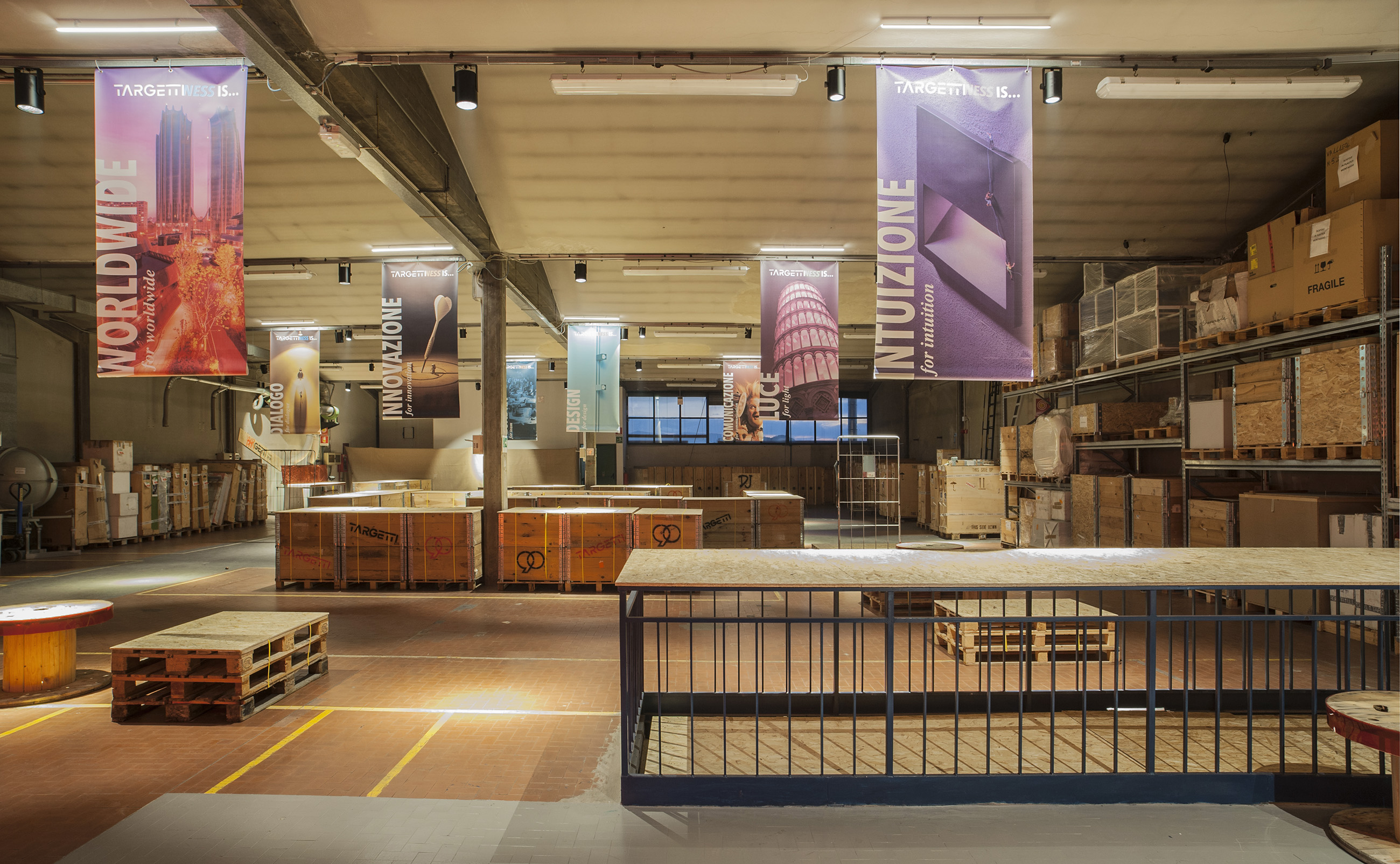 TH01, Targetti, HUB, Firenze, Florence, showroom, Allestimento, Interior Design Deferrari Modesti