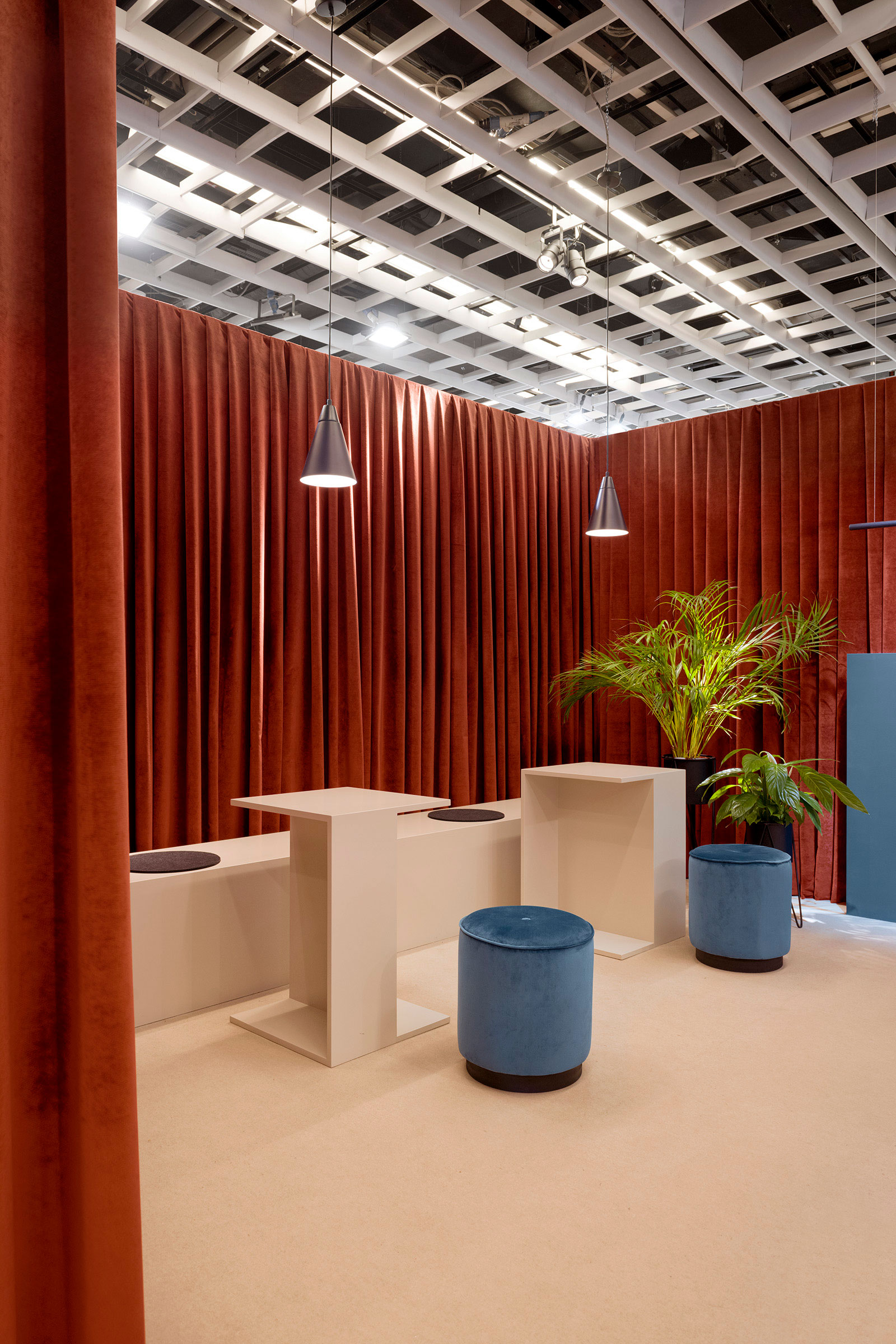 Cruna, Pitti Uomo 97, Fiera, Stand, Florence, Allestimento, Interior Design, Deferrari Modesti