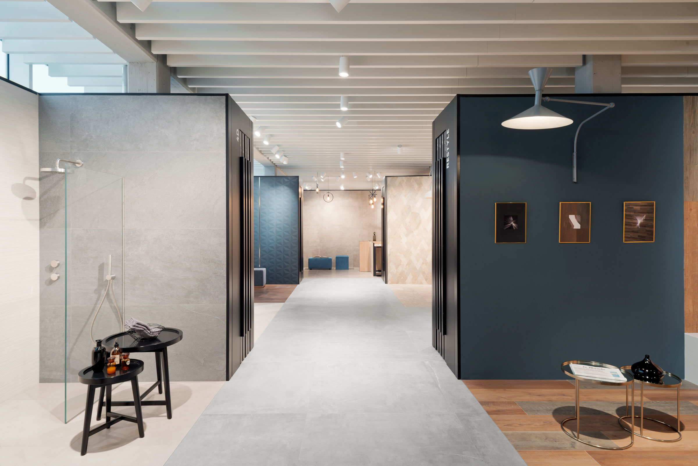 Marca Corona, showroom, sala mostra, interior design, sassuolo, firenze, deferrari modesti